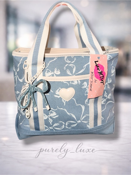 Betsey Johnson Handbags - Betsey Johnson Denim Bows Tote with bag charm